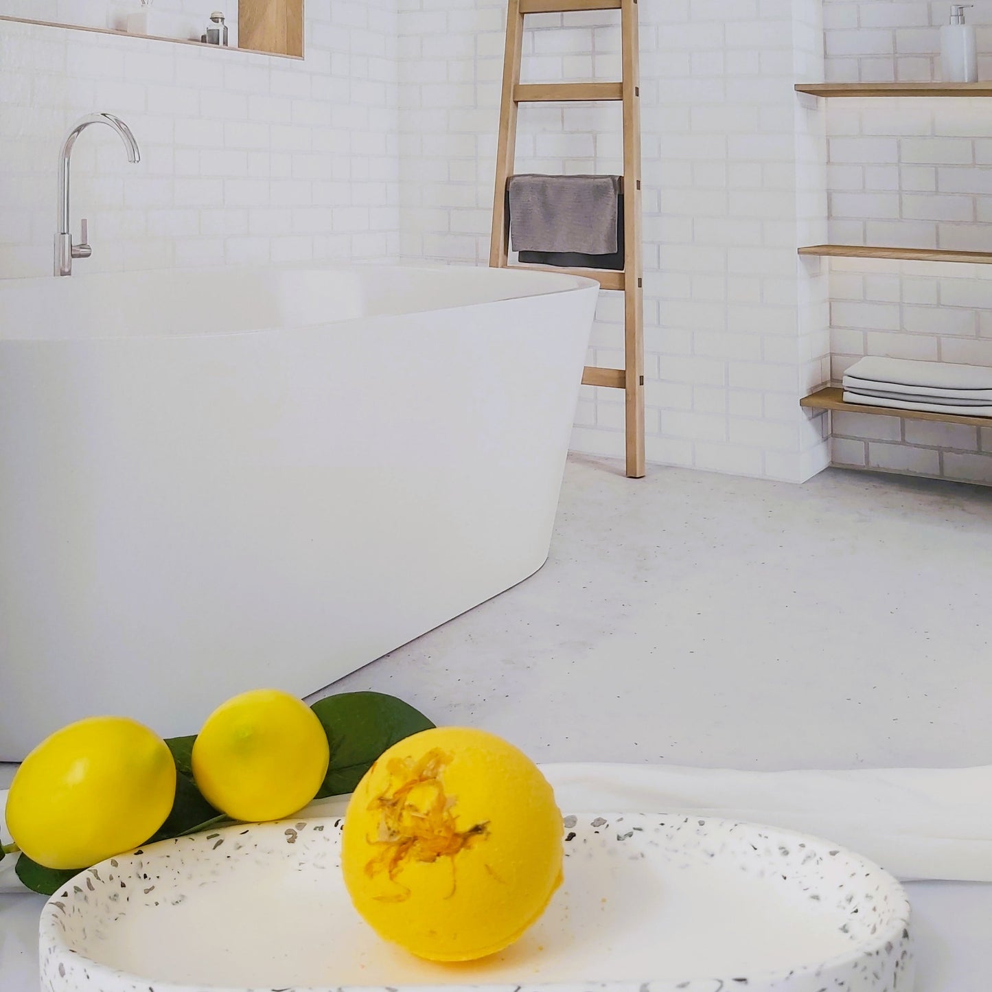 Citrine Bloom Bath Bomb