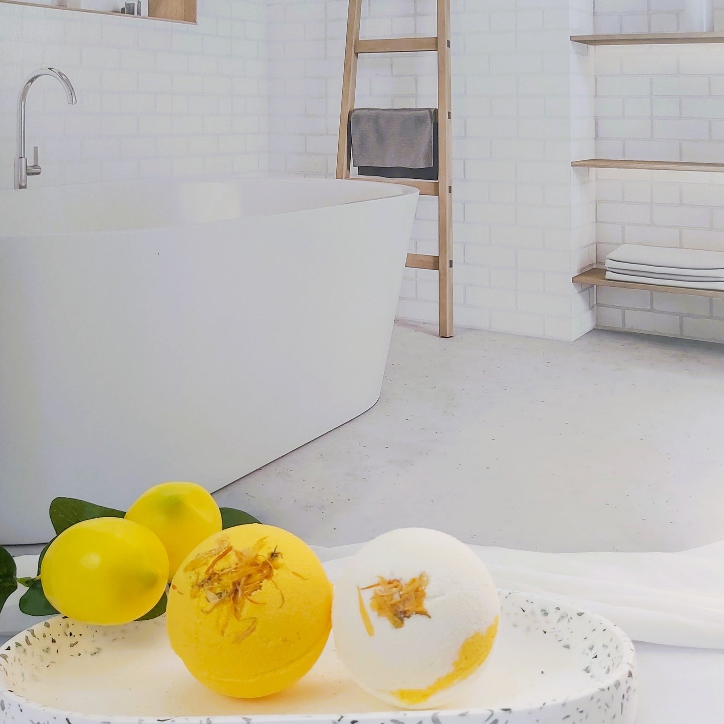 Citrine Bloom Bath Bomb